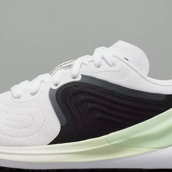 Blissfeel 2 Women's Running Shoe ColourWhite/Black/Kohlrabi Green - Size 9.5 - Picture 3 of 9